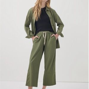 Pact Women's Olivine Daily Twill Crop Pant